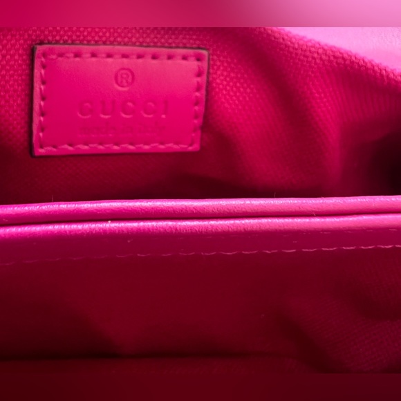 SOLD. Gucci GG Marmont Shoulder Bag! Beautiful Fuchsia color! - Picture 6 of 11